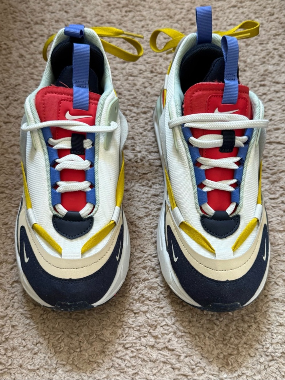 Nike Air Max Furyosa 'Rattan Obsidian'
WMNS size 7.5